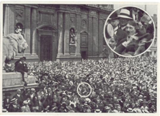 Bild nr 2, &quot;2 augusti 1914 på Odeonsplatz i München - Adolf Hitler mitt i den begeistrade massan&quot;.