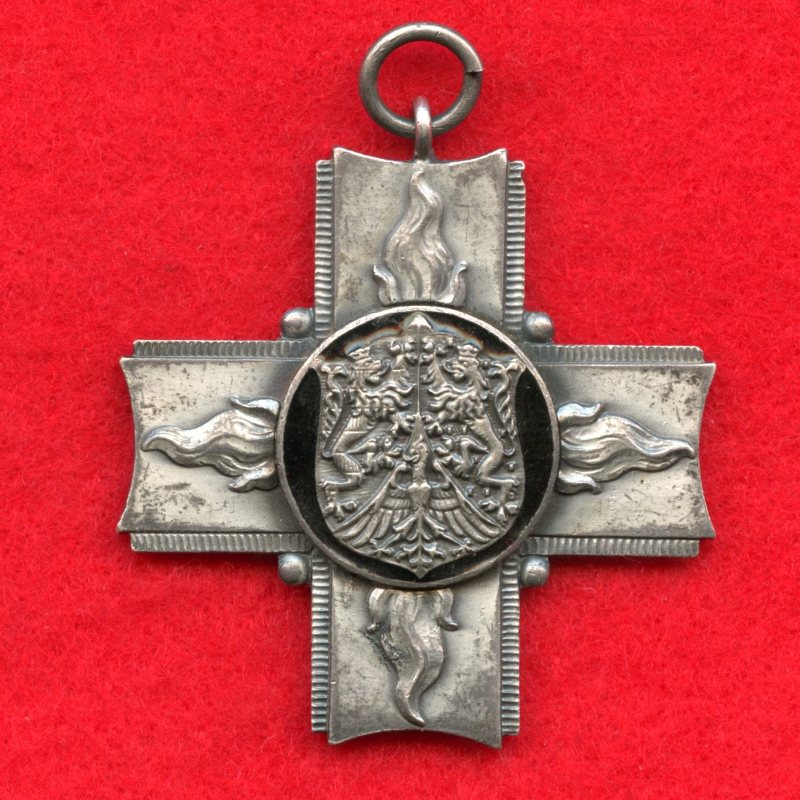 94Firemedal2.jpg